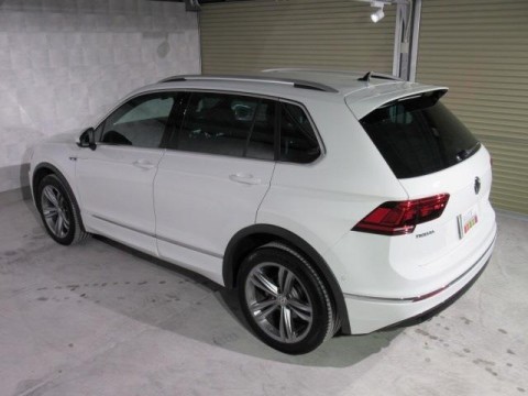 VWティグアン TDI 4MOTION R-Line