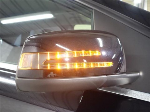 メルセデスベンツBクラス B180